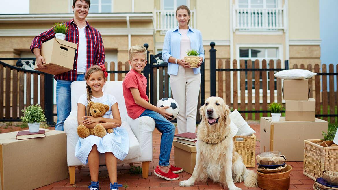 How to Pack Moving Truck moving to cottage 2021 04 05 21 58 32 utc 1170x658 1